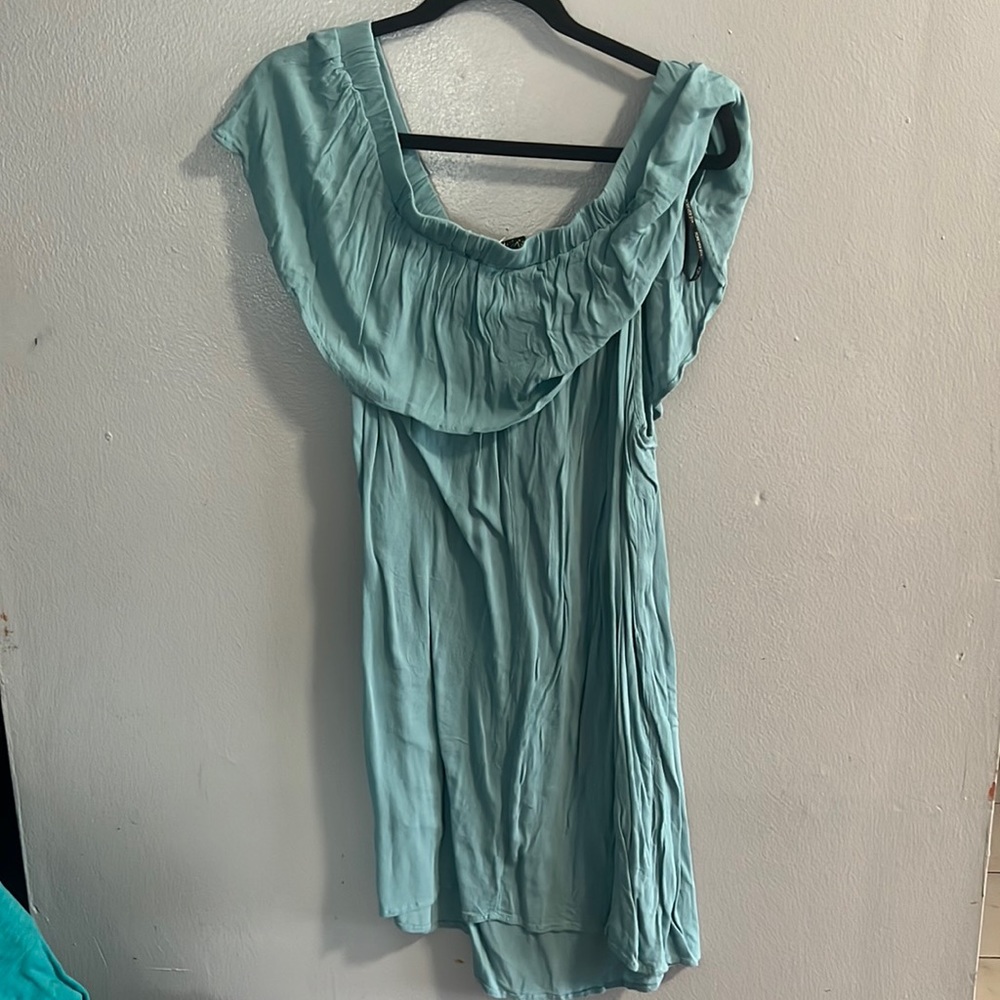 Blue strapless dress